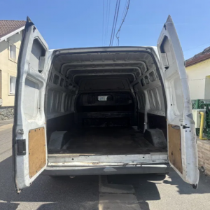 Transport marf / Mutari / Mobila / Apartamente - Dubă la dispoziție