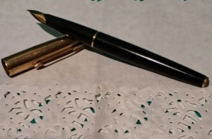 Stilou Parker Anglia Peniță de aur 18K