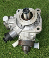 Pompa inalta presiune diesel Land Rover 4.4l V8. Bosch code: 0 445 010 627