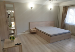 apartament o camera decomandat ,40mp