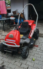 Tractoras cositoare cu tocare