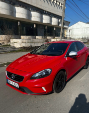 Volvo V40 D2 2.0 Diesel. Pachet R-Design