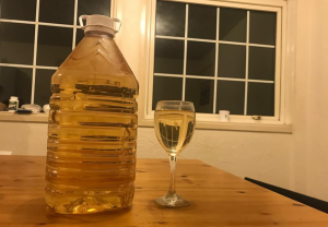 vand vin alb ,rosu ,roze + tuica